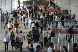 Com os Jogos Olímpicos, quase três milhões de passageiros desembarcaram em nove aeroportos brasileirosFABIO RODRIGUES-POZZEBOM/ABR 