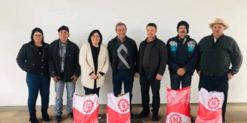 Seguem as entregas das sementes de milho do programa troca-troca