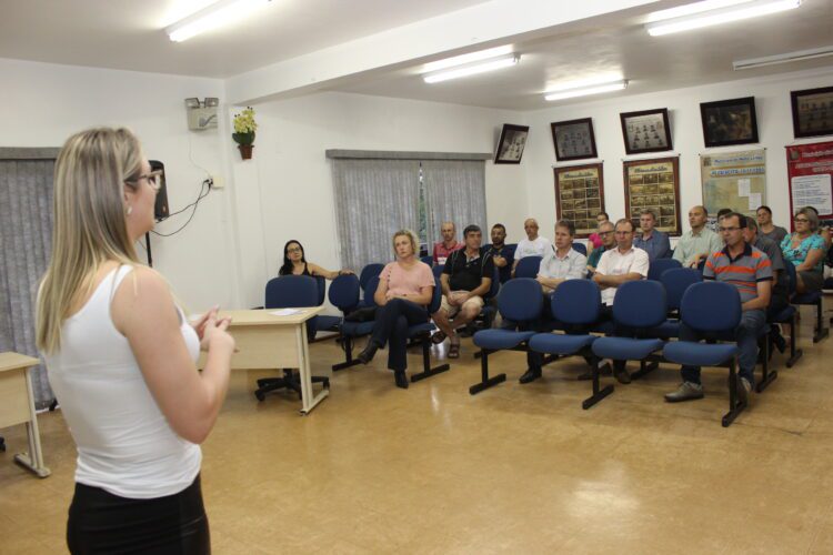 Audiência atualiza Plano Municipal de Resíduos Sólidos