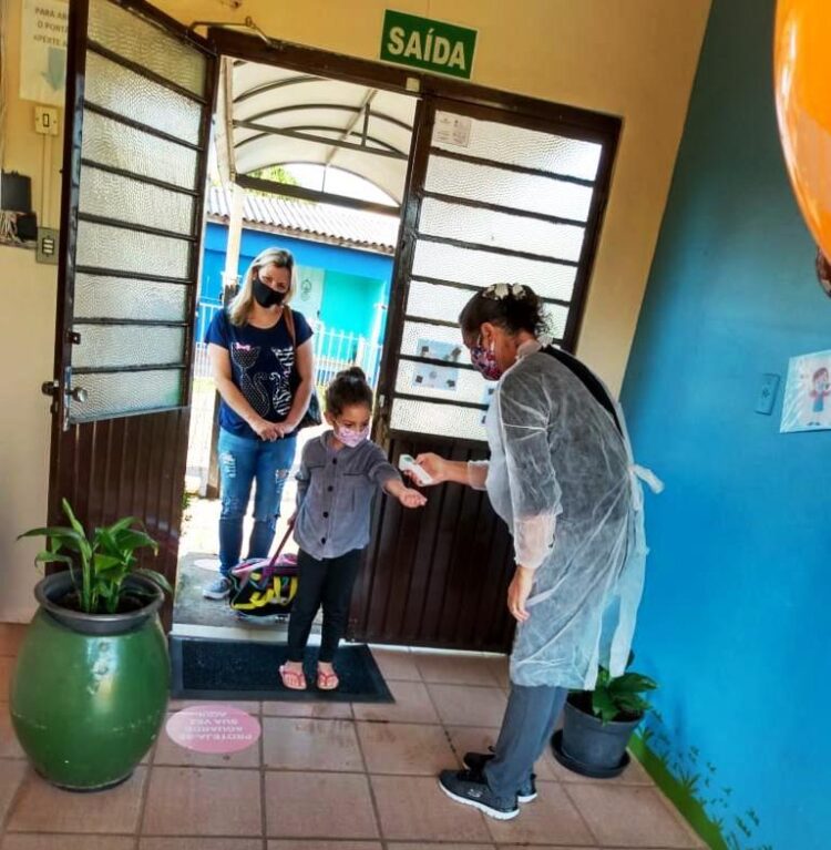 Volta às aulas do ensino fundamental fica abaixo de 30%