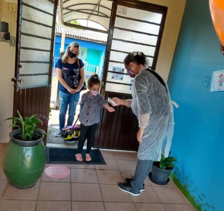 Volta as aulas na rede municipal fica abaixo de 45%