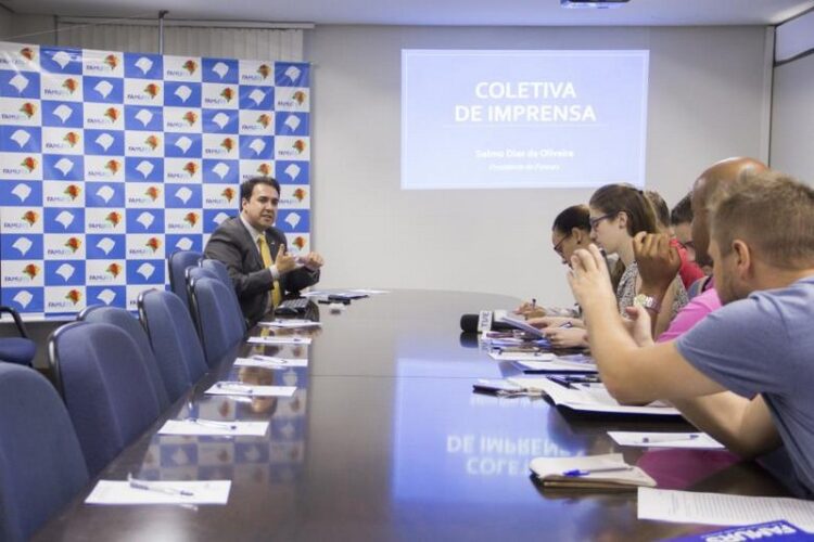 Pesquisa aponta que 92% dos municípios adotaram medidas de economia para fechamento das contas