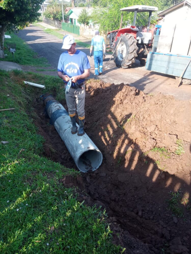 Prefeitura avança na troca de canalização em Taquari