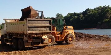 Município volta a extrair cascalho do Rio