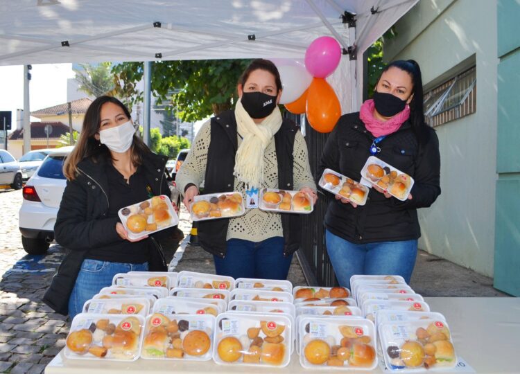 Apae Lajeado inicia comemorações dos 50 anos com Chá de Maio
