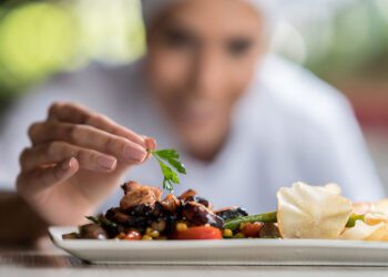 Prefeitura de Lajeado proporciona curso Básico para Cozinha a usuários da rede socioassistencial