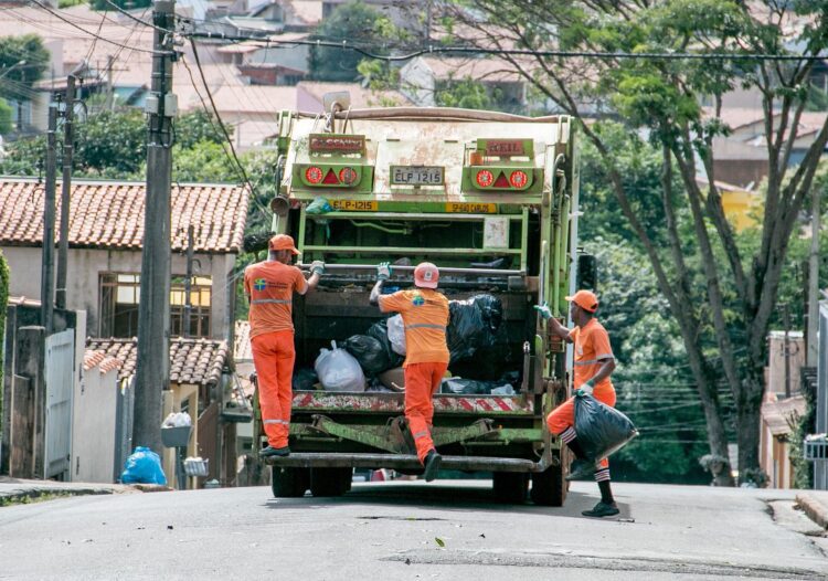 Com nova empresa de coleta de lixo, Prefeitura de Taquari terá economia de R$ 25.561,00 ao mês