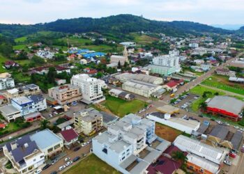 Governo municipal congela reajustes mensais nas taxas e serviços em 2021