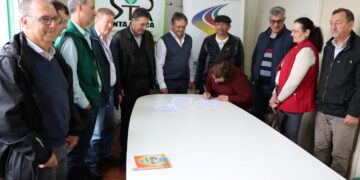 Produtores de Anta Gorda e Arvorezinha recebem concessão para uso de terras devolutas