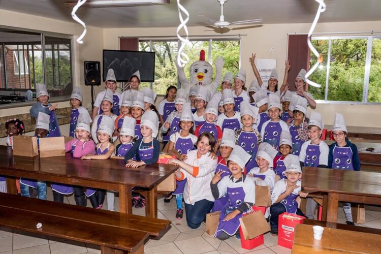 Projeto Criança na Cozinha ocorre na SLAN