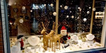 CIC estimula decoração natalina em Teutônia