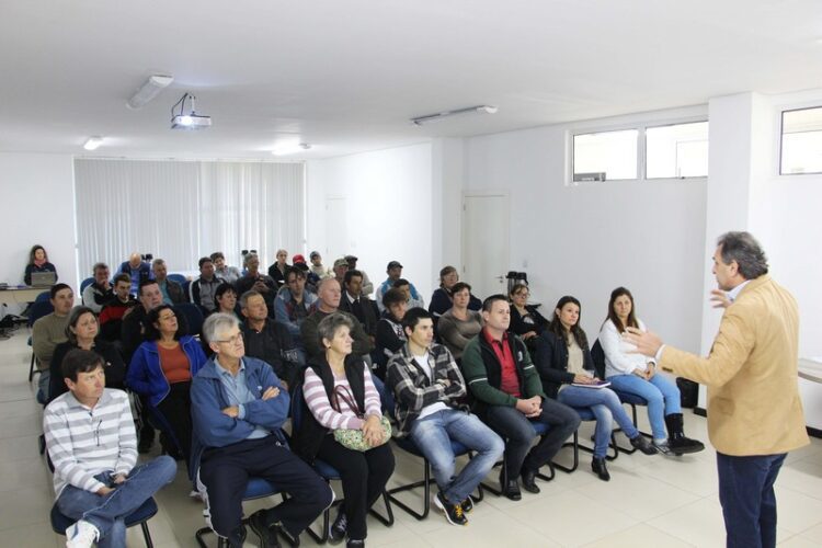 Curso aborda produção ecológica de alimentos