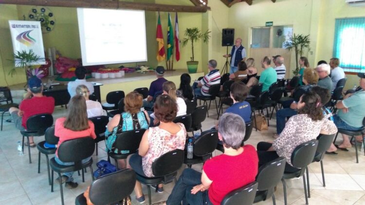 Produção Orgânica de Frutas e Hortaliças é tema de curso em Lajeado