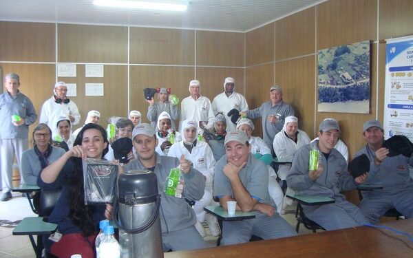 Conscientização e interação marcam SIPAT realizada na unidade da Dália do Bairro Aimoré