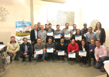 Academia do Leite capacita equipe técnica