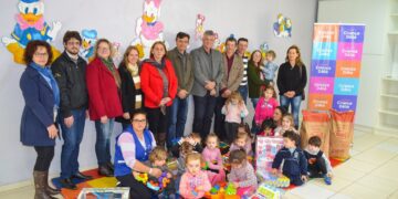 Programa Criança Dália equipa e colore escolas em Nova Bassano