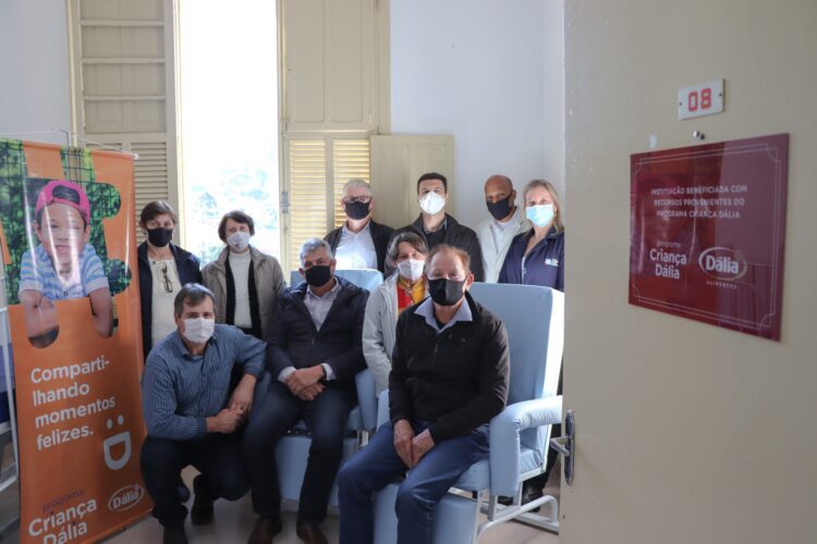 Hospitais de Anta Gorda e Putinga ganham quarto reformado do Programa Criança Dália