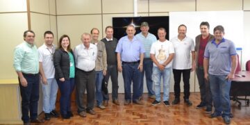 Encontro reúne presidentes de Condomínios Avícola