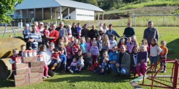 Projeto Criança Dália doa leite à rede escolar de Travesseiro