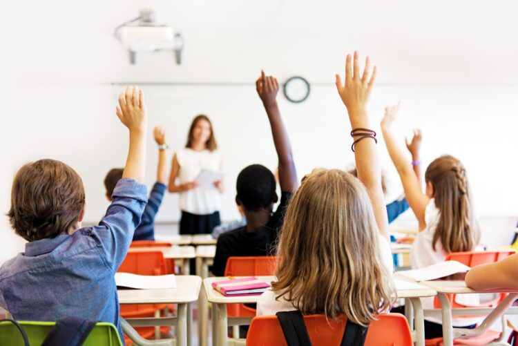 Escolas terão dias específicos para atendimento aos pais