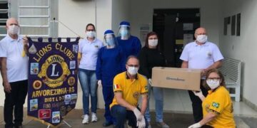 Secretaria de Saúde recebe doação de protetores faciais do Lions Clube, UCS e Empresários Gaúchos