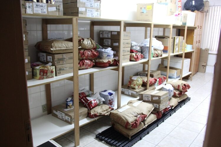 Secretaria da Saúde faz entrega domiciliar de produtos do Programa do Leite Municipal