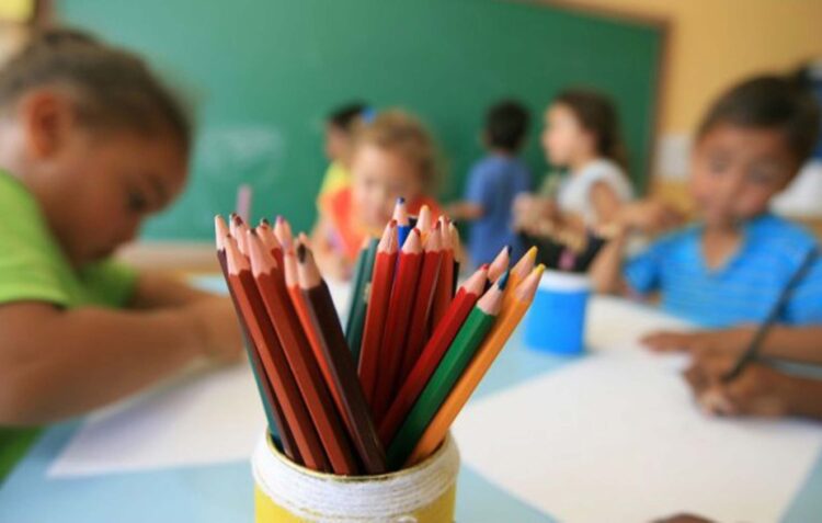 Secretaria da Educação apresenta ajustes e esclarecimentos a projeto de mudanças da educação