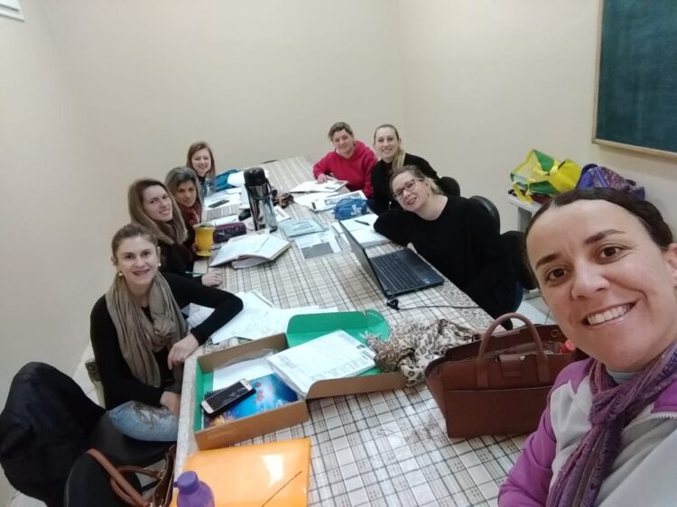 Professores elaboram material sobre a história do município
