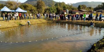Evento em Marques de Souza formaliza entrega de viveiros para agricultores