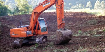 Produtores de Imigrante contam com serviço de máquina pesada