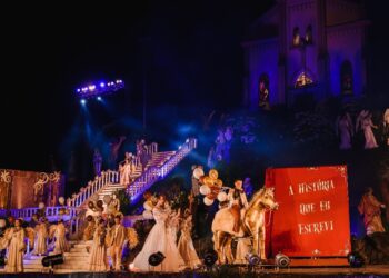 Espetáculo teatral A História que eu Escrevi será exibido pela última vez