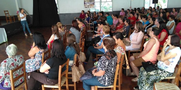 Evento marca o Dia Internacional da Mulher em Progresso