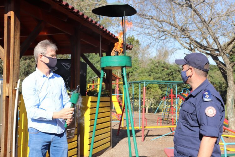 Chegada do fogo simbólico marca início da semana da pátria de Mato Leitão