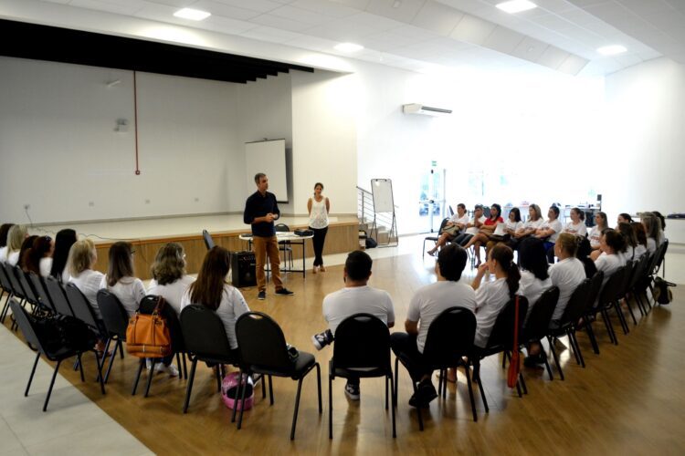 SLAN realiza formação com os profissionais