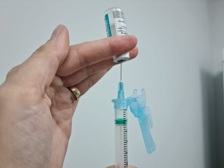 Lajeado amplia vacinação para nascidos em 1965 nesta terça-feira