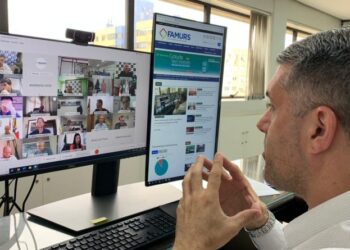 Famurs reitera que é contra a volta às aulas e o condicionamento para liberação de pequenos eventos