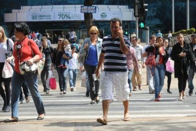 Taxa de desemprego caiu para 13%. Brasil tem hoje 13,5 milhões de pessoas sem ocupação (Foto: Wilson Dias/Agência Brasil)