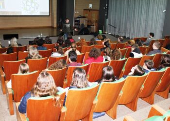Atividade com estudantes marca início da constituição de quatro cooperativas escolares em Lajeado