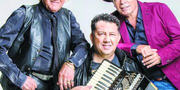 Trio Parada Dura faz show em Relvado