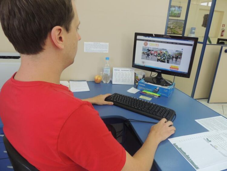 Mudanças na Lei Kiss possibilitam obtenção de licença pela internet