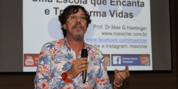 Escola que encanta e transforma é tema de palestra para professores do programa da Sicredi Integração RS/MG