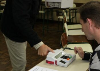 TSE orienta mesários a realizarem treinamento para eleições por app