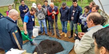 “Curso Zero” de Produção de Morango em Substrato forma primeira turma em Teutônia