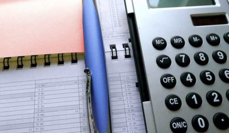 Escolas têm até o fim do ano para implementar Educação Financeira