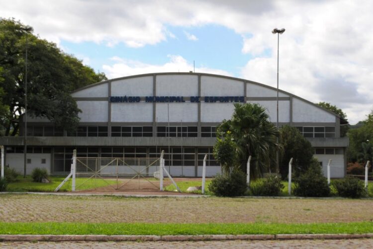 Cadastramento das pessoas atingidas pela enchente deve ser feito no Parque João Batista Marchese