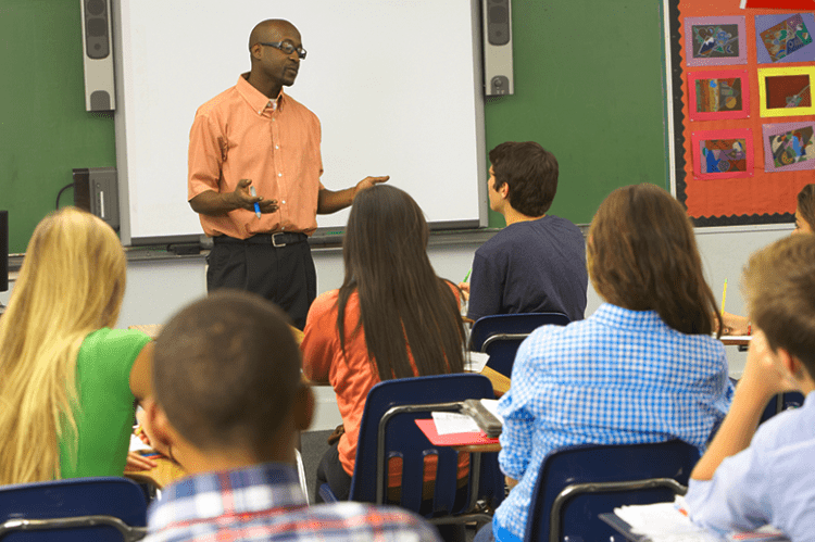Abertas inscrições de Processo Simplificado na educação
