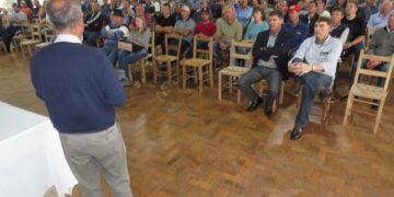 Seminário Técnico Regional de Piscicultura reúne produtores em Roca Sales