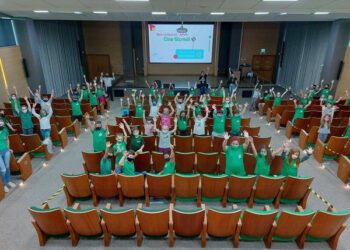 Cine Sicredi Integração RS/MG celebra Semana da Criança com estudantes de Travesseiro, Progresso e Mato Leitão