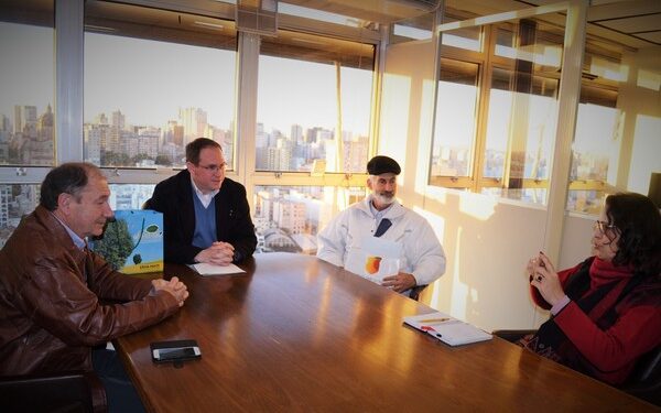 Secretaria da Cultura e Ibramate elaboram ações para promover erva-mate