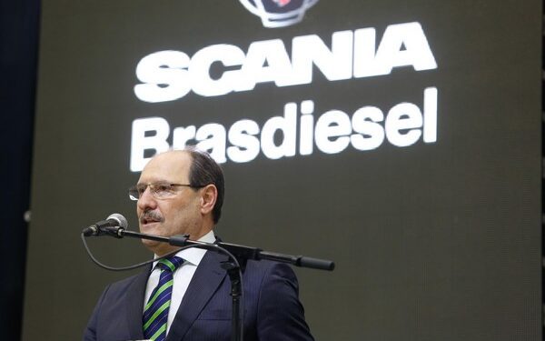 Scania inaugura em Caxias maior concessionária mundial da marca